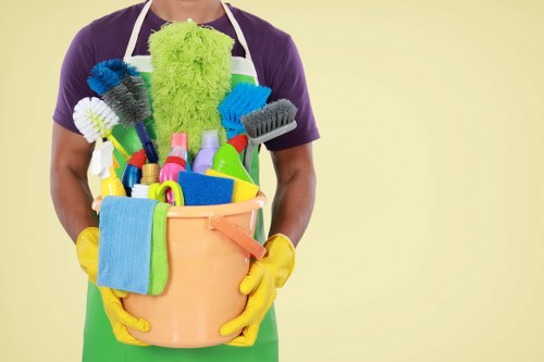 Local office cleaning support for shared workspaces in SW6