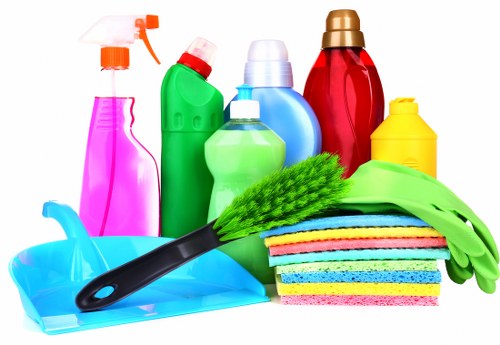 Cleaner preparing an Airbnb property in SW6 for guest arrival