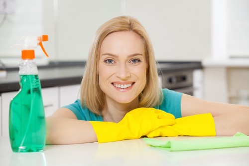 Choosing the right carpet cleaning rate for a SW6 home or business