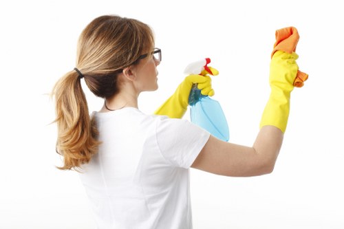 Local cleaning team preparing a SW6 home for move in